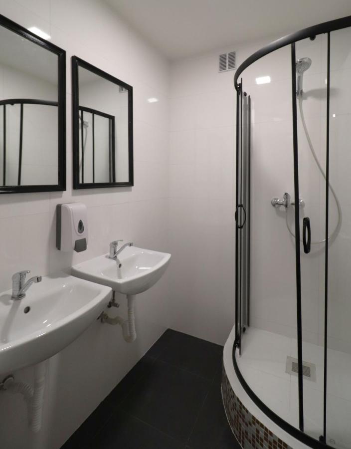 Hostel Forum Прага Екстер'єр фото