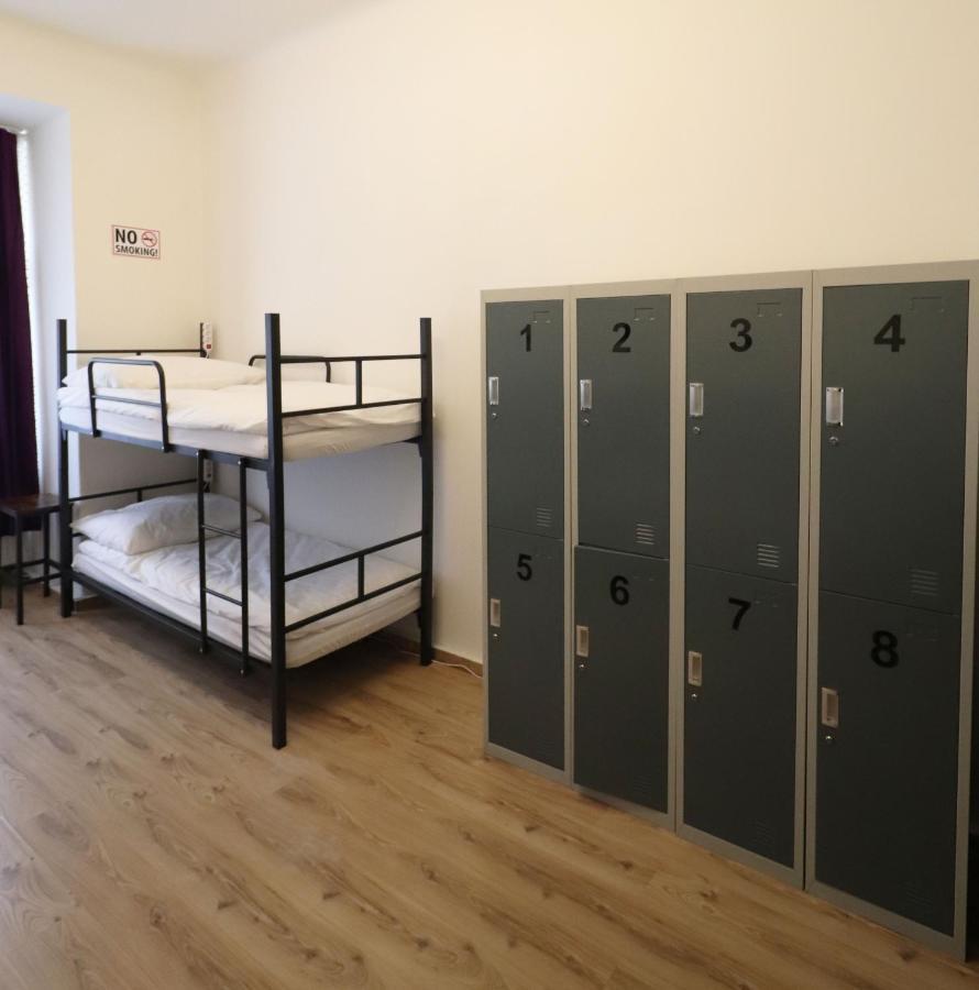 Hostel Forum Прага Екстер'єр фото