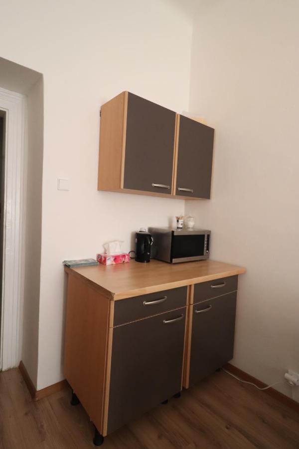 Hostel Forum Прага Екстер'єр фото